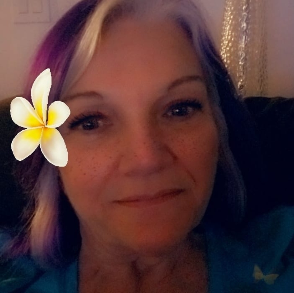 Meet your Posher, Debra